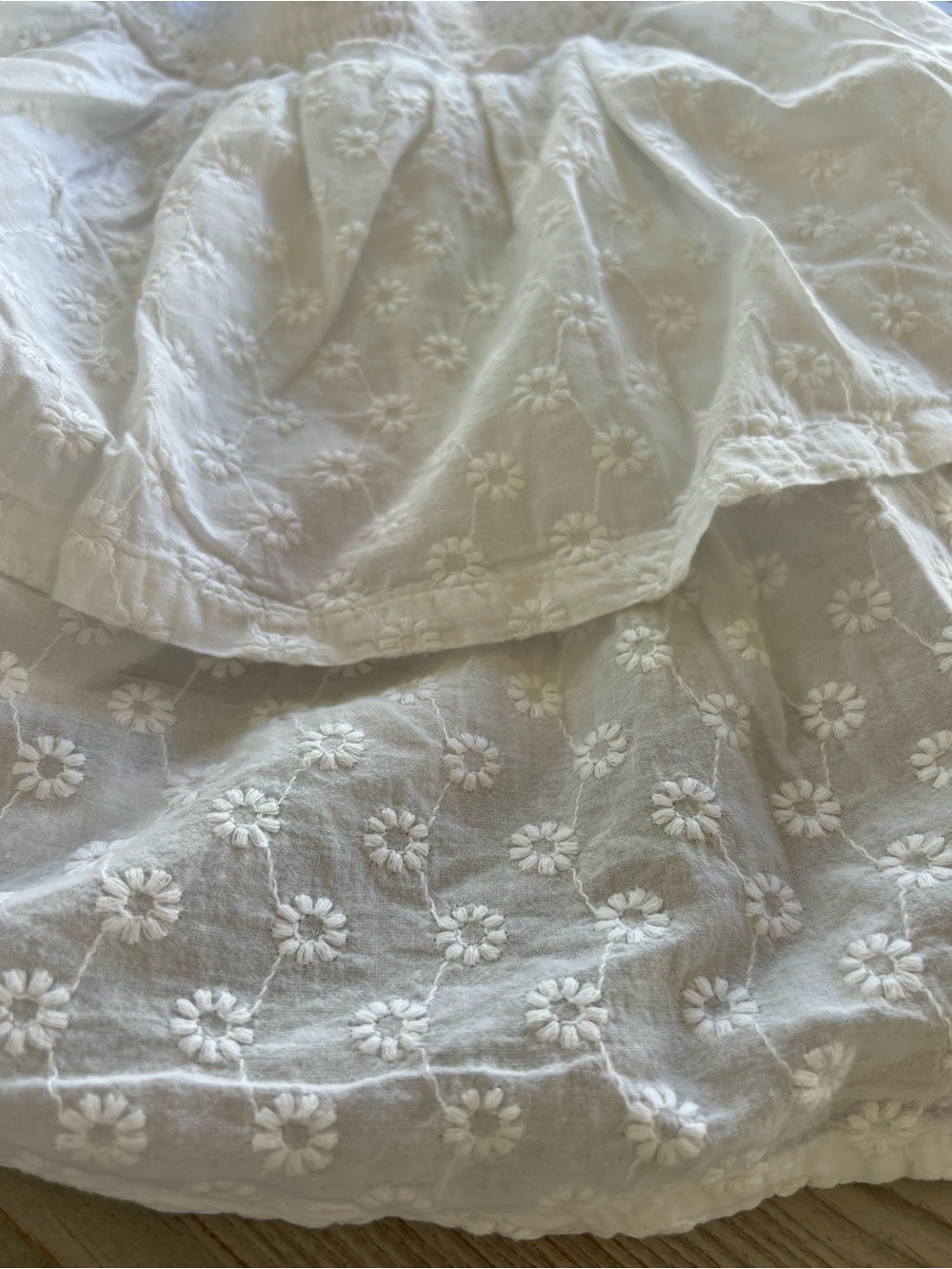 Hollister White Tiered Eyelet Skater Skirt - Picture 5 of 5
